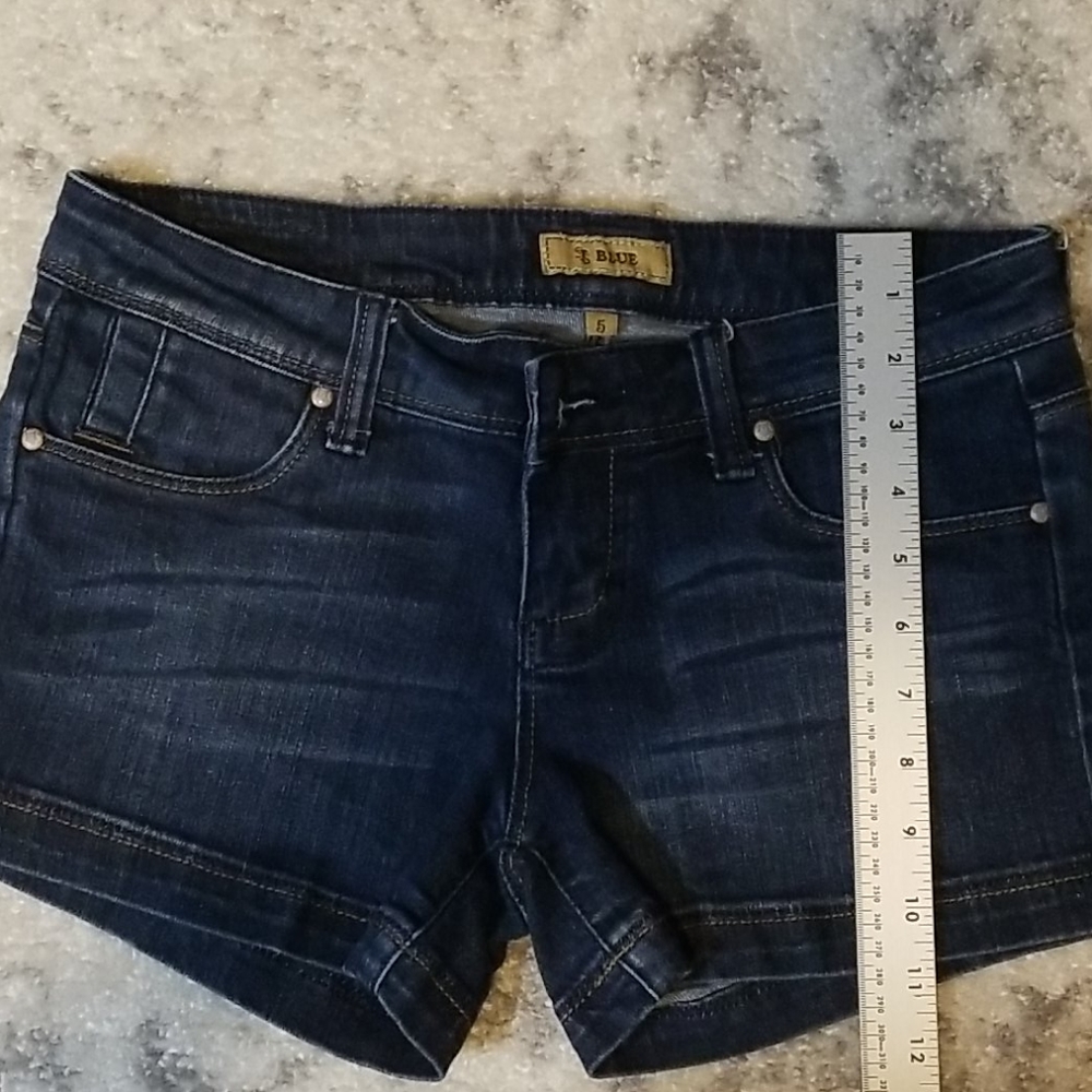 STS  Blue denim shorts size 5